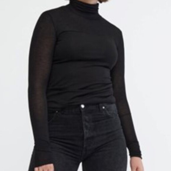 Cara TurtleneckTop - Picture 2 of 5